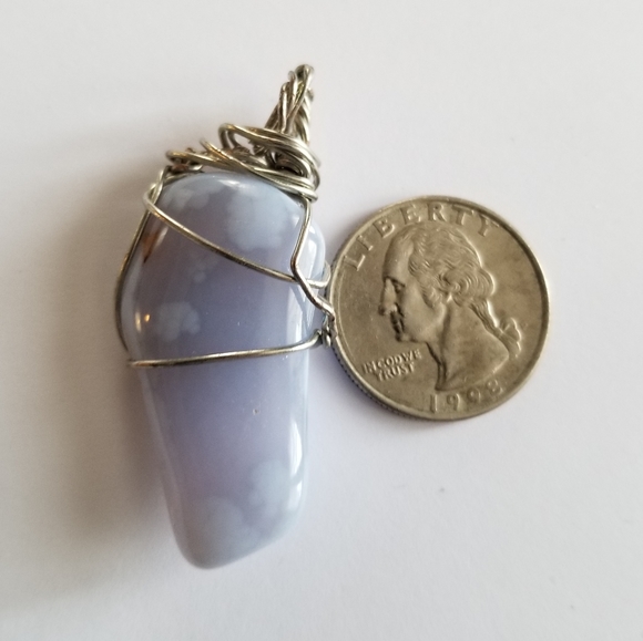 Handmade wire wrapped pendant pale blue stone silver tone Agate - Picture 2 of 10